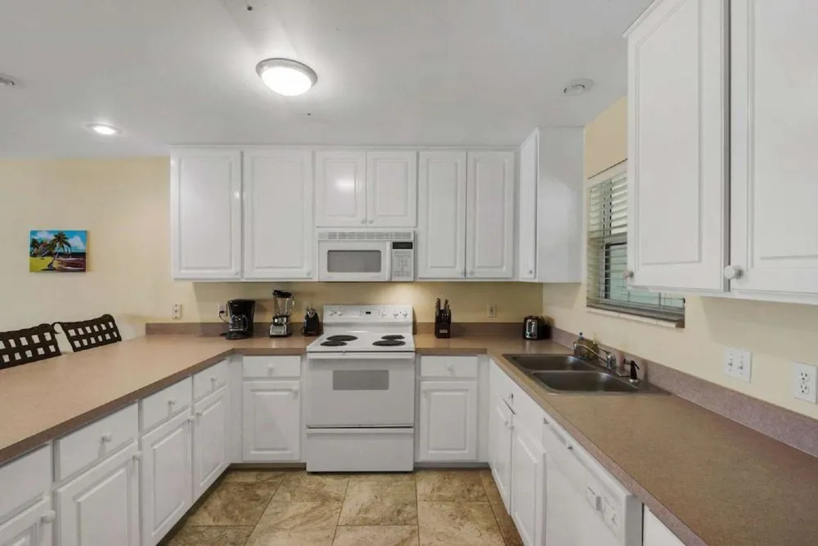 Barefoot Beach Retreat 3 Bedroom Apartment