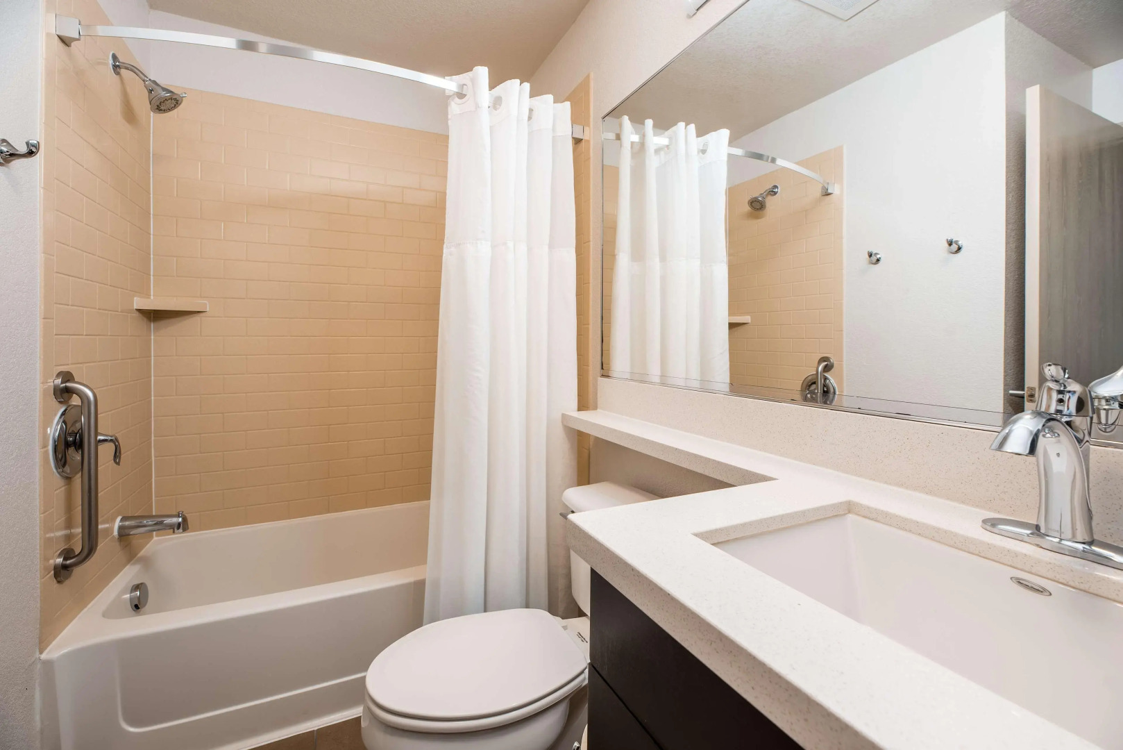 Sonesta Simply Suites Fort Worth