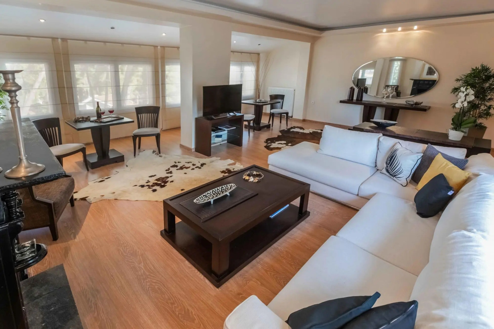 Sani Seaside Luxury-Private Pool Retreat for 21ppl