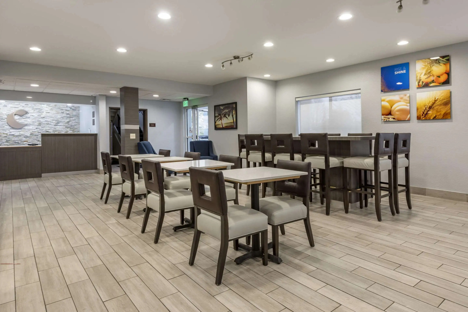 Comfort Inn & Suites Liverpool - Syracuse