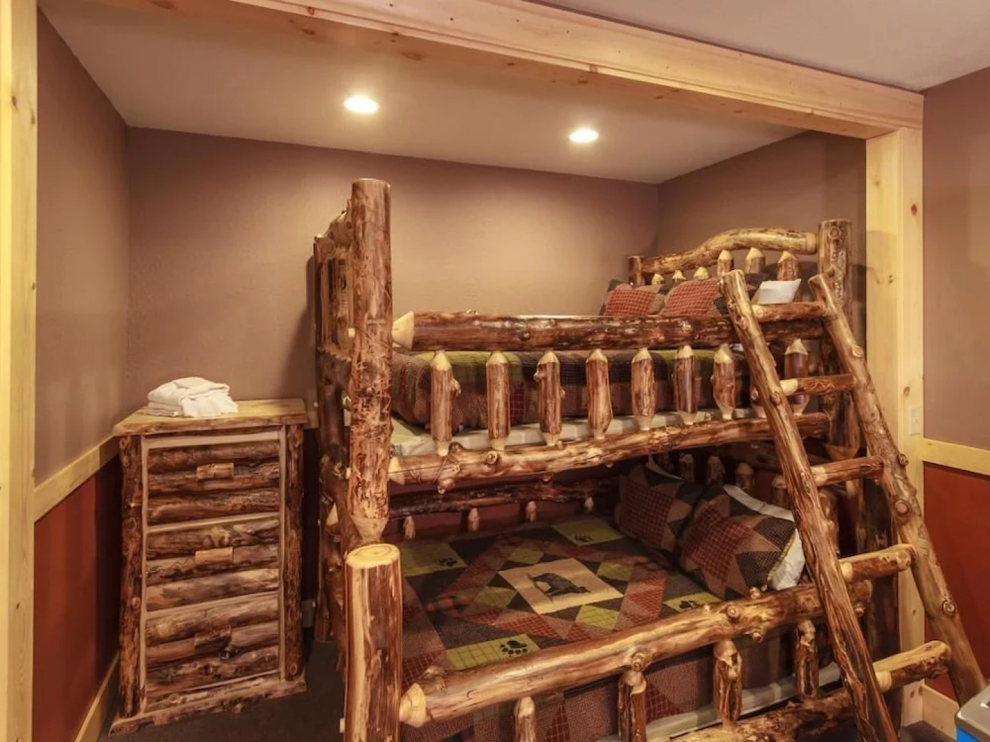 Cloud Dancer II 3 Bedroom Home with Hot Tub