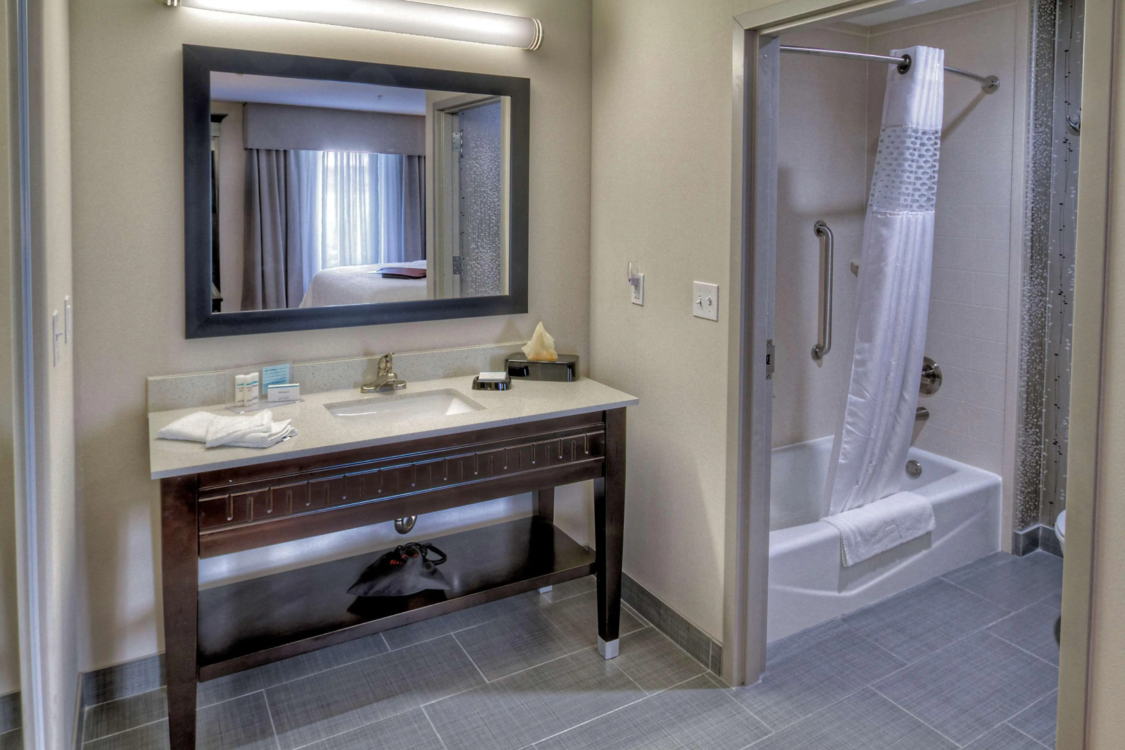 Hampton Inn & Suites Ada