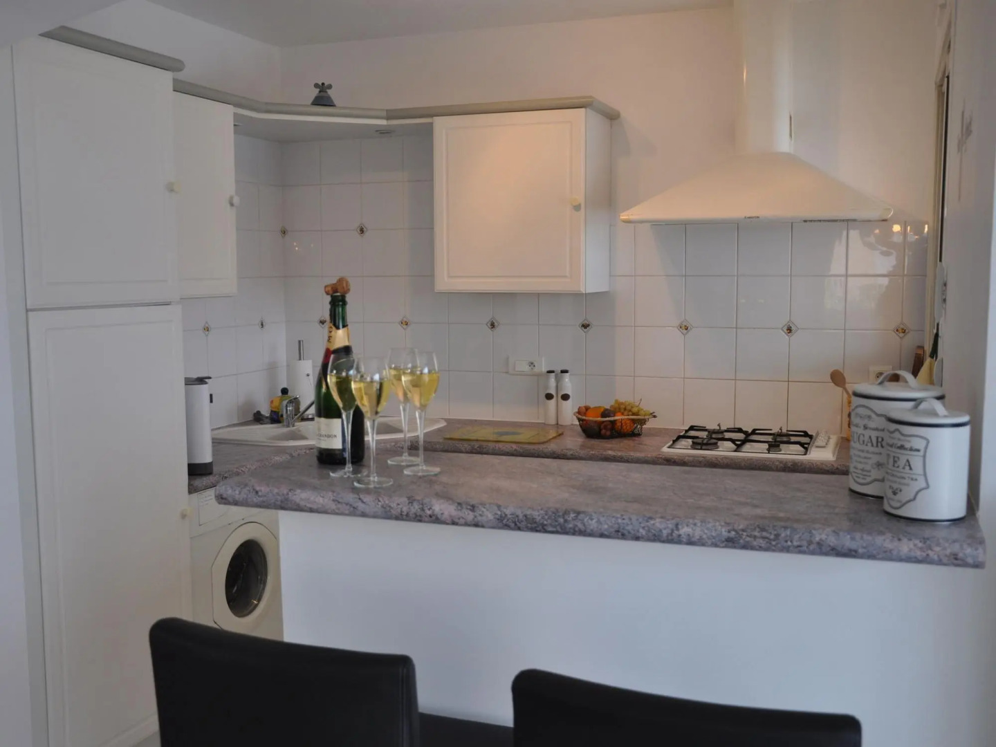 Luxurious Holiday Home with Private Pool in Port Camargue