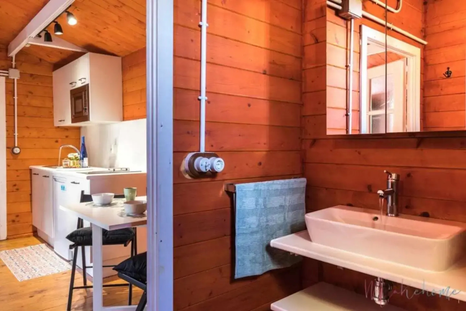 Bungalow espectacular garaje piscina y jacuzzi