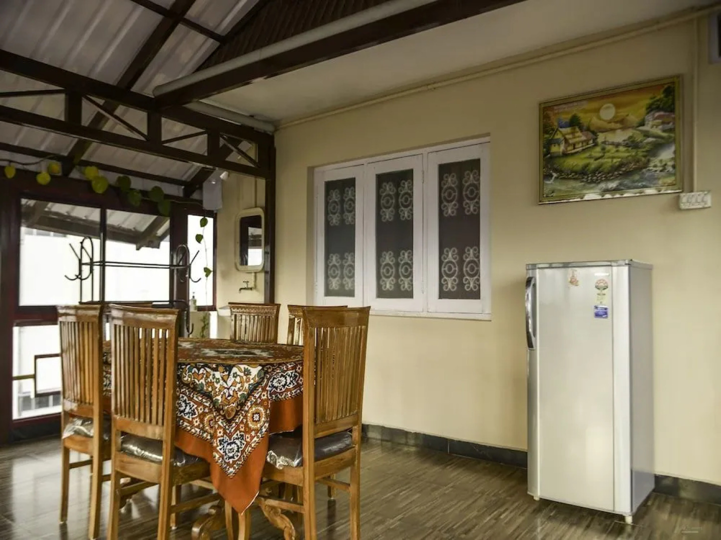 OYO 28641 Vijaya Deepa Guest House