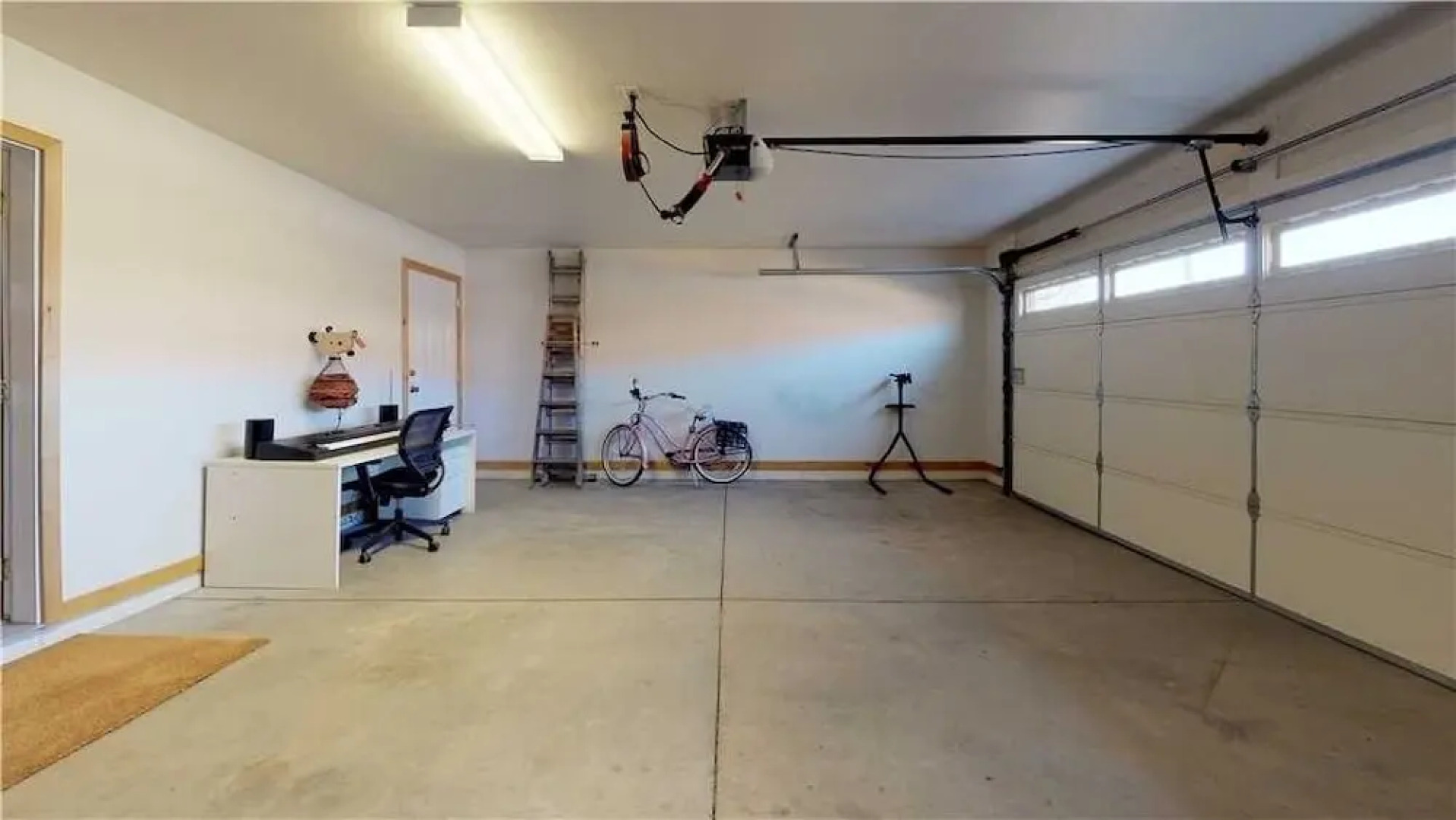 Portal View ~ Cottonwoods 401 3 Bedroom Home