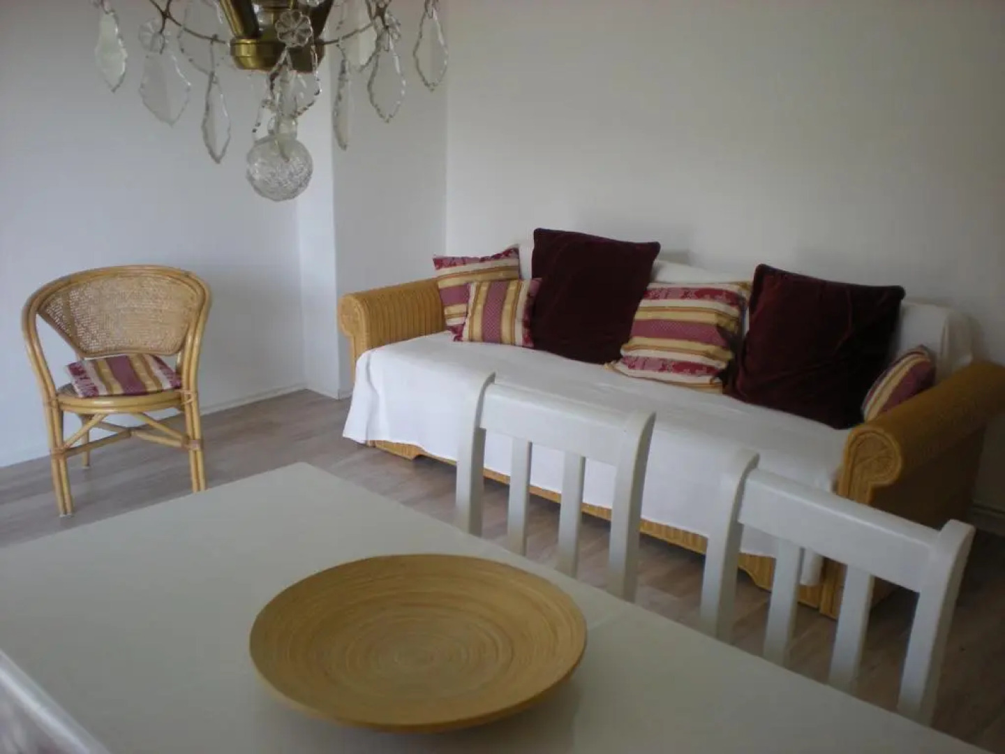 Helle Ferienwohnung im Roten Feld