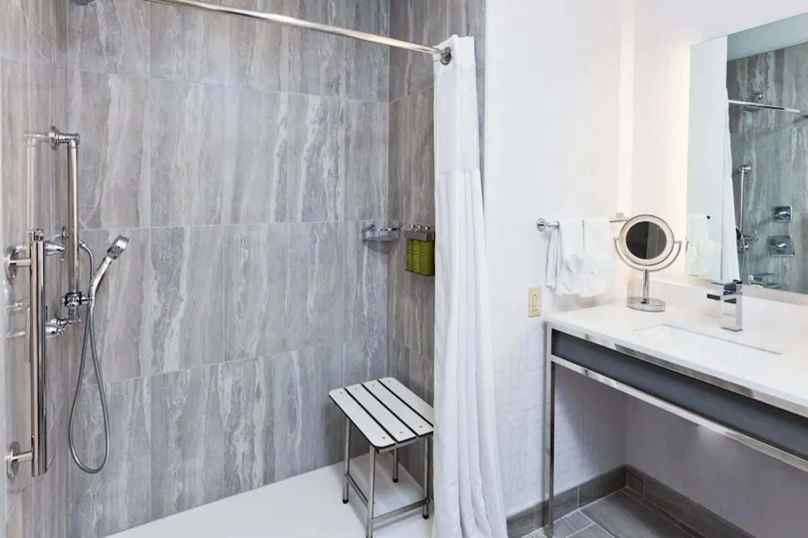 DoubleTree by Hilton Dothan, AL