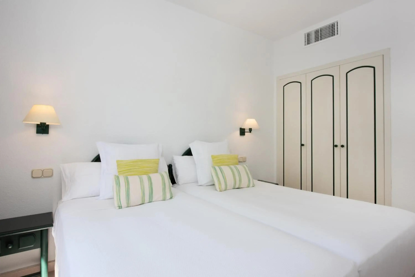 Valentin Son Bou Hotel