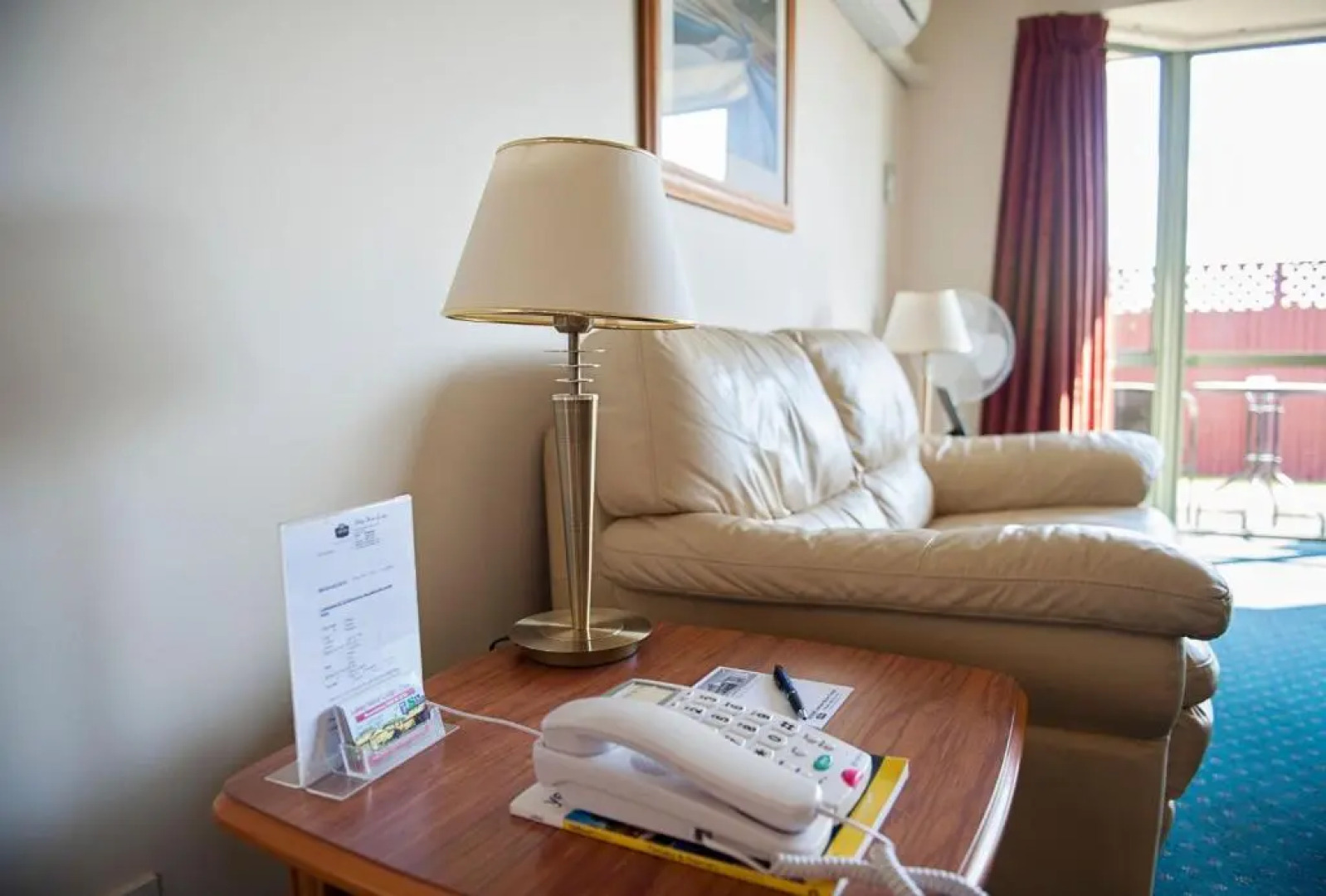 Asure Ashley Motor Lodge