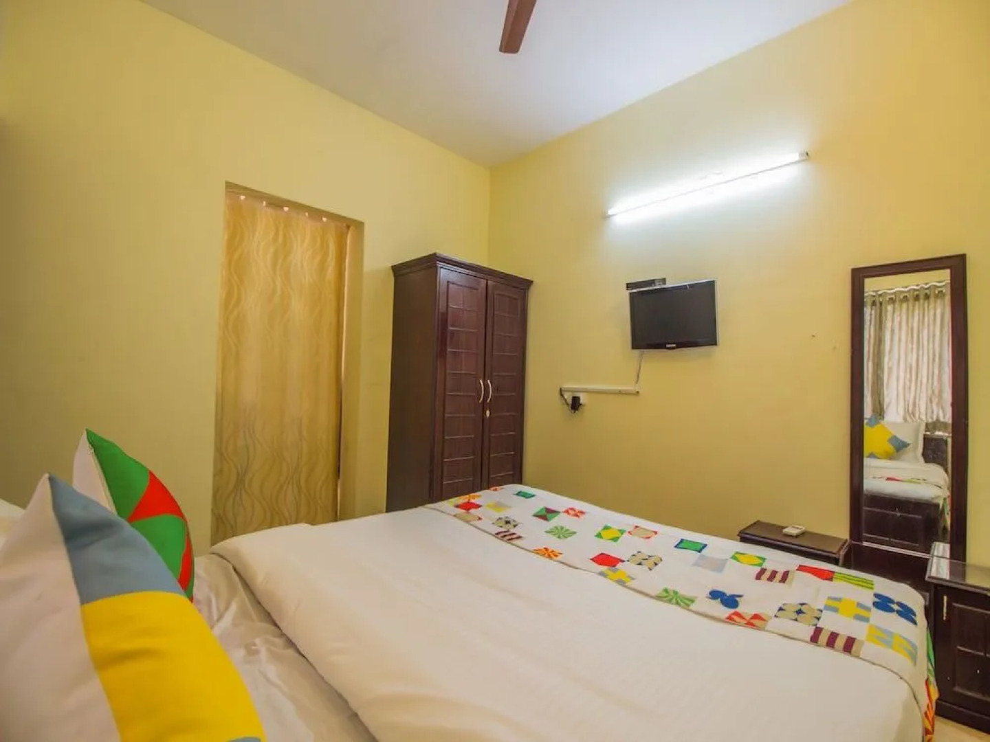 OYO 11964 Home Charming 1BHK Arpora