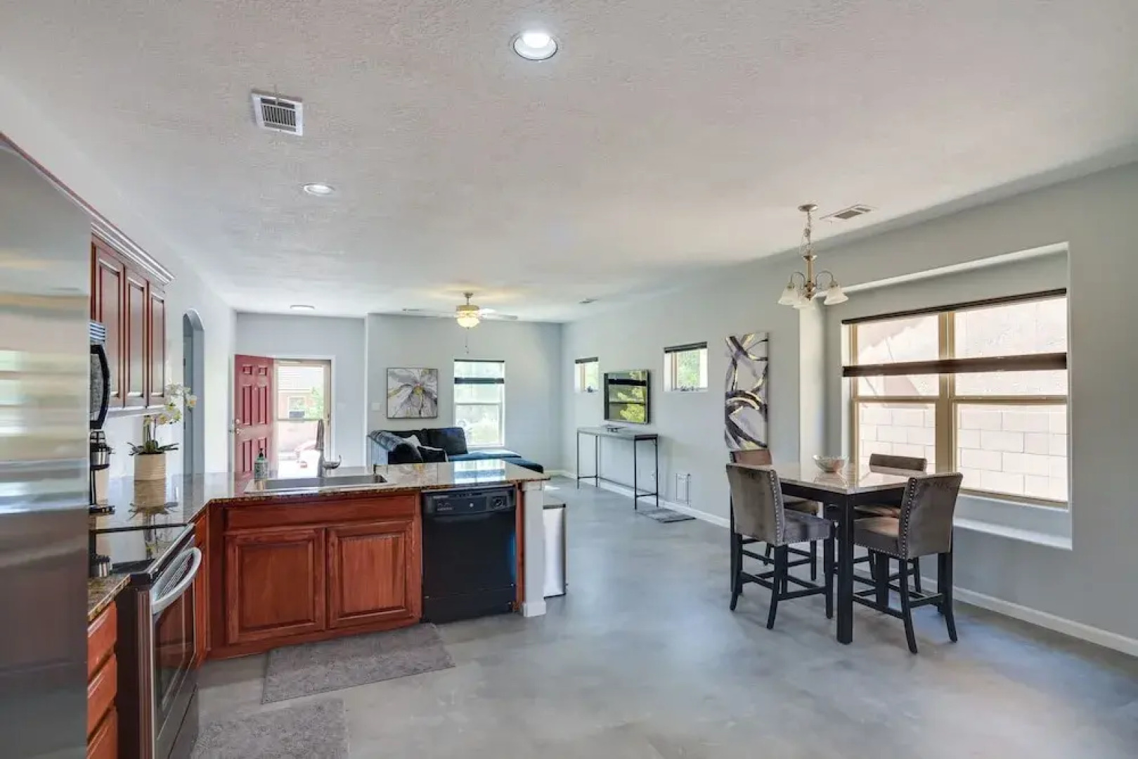 Pet-friendly Bernalillo Vacation Rental!