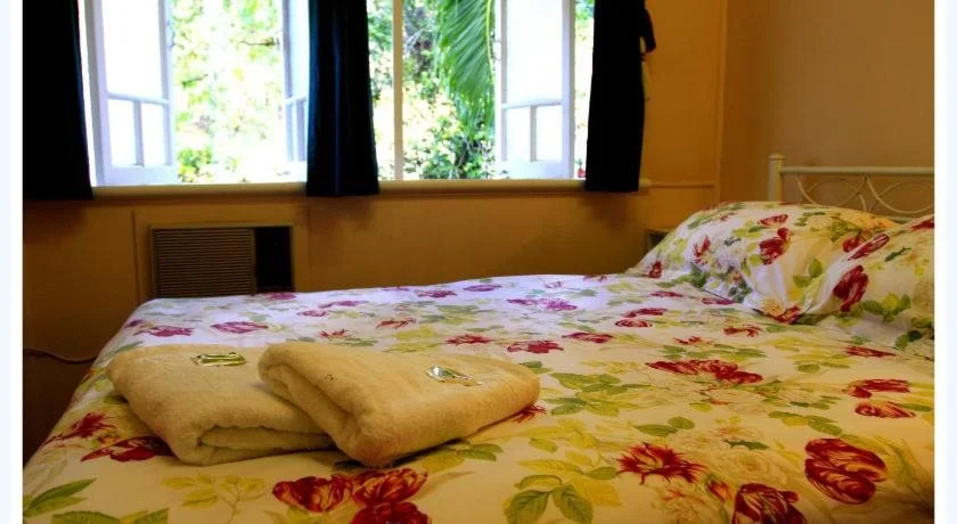 Coral Lodge Bed and Breakfast Inn