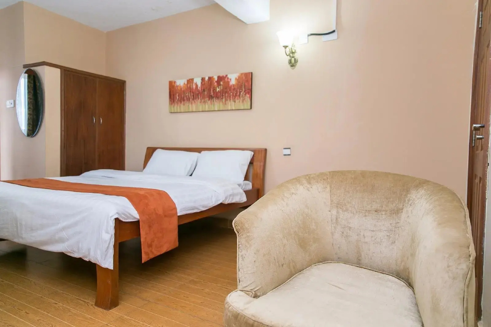 The Coconut Grill Hotel