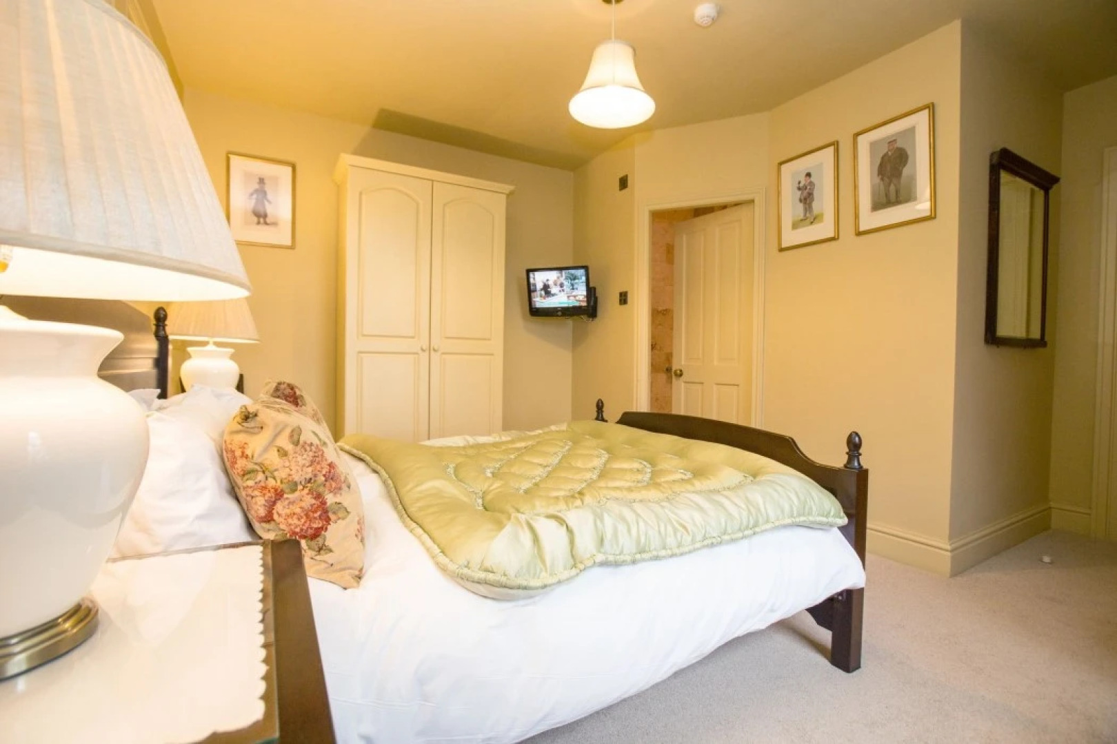 The Cornmill Stable Cottages