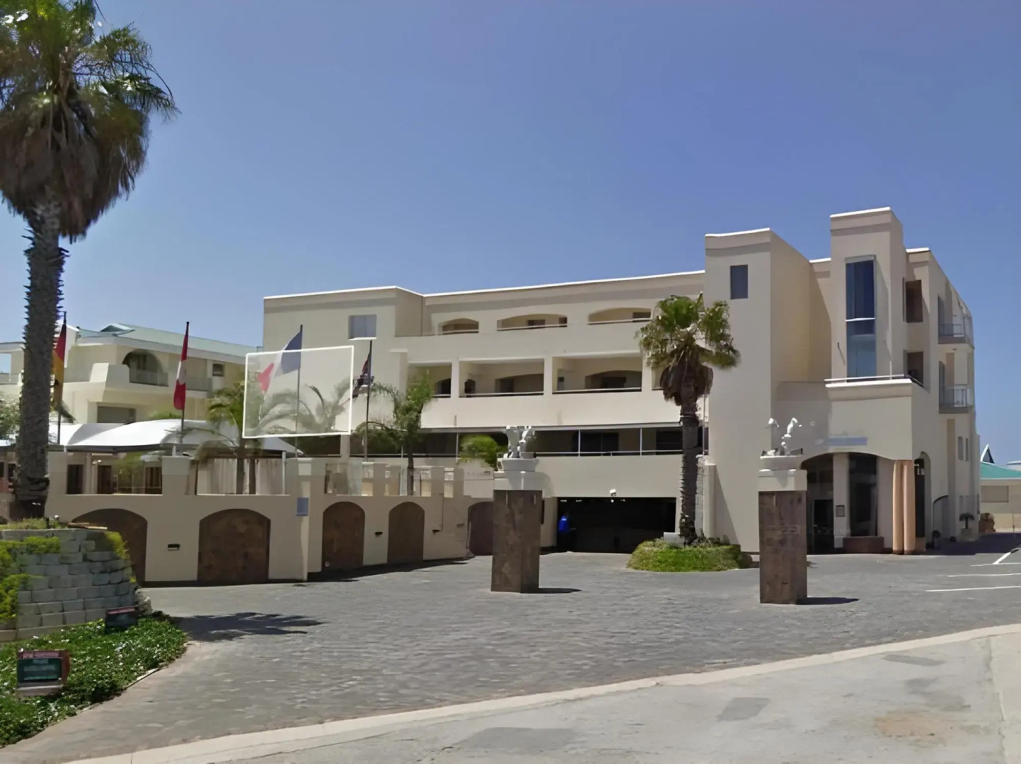 Seashells Holiday Apartments and Conference Centre