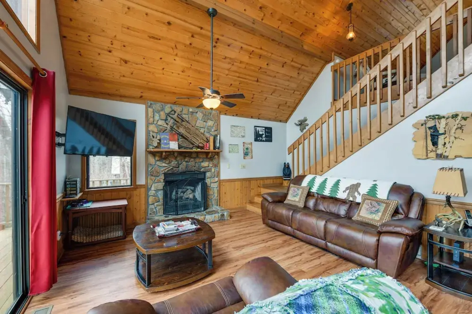 Mountain-view Robbinsville Cabin w/ Hot Tub!