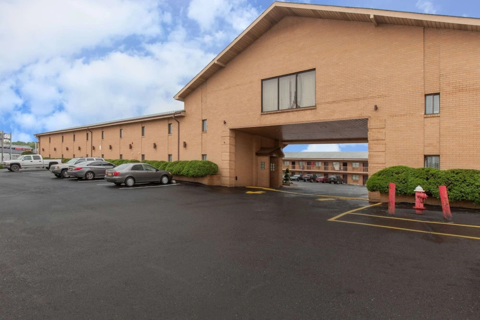 Knights Inn South Amboy/Garden State Parkway South, Exit 125