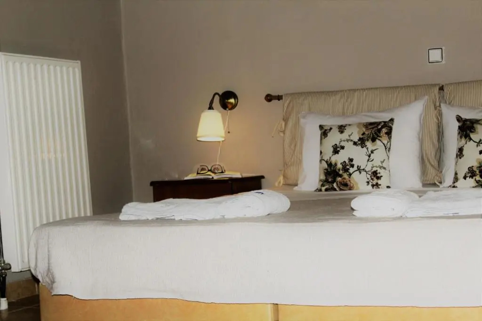 Mirthios Felicity Apartments