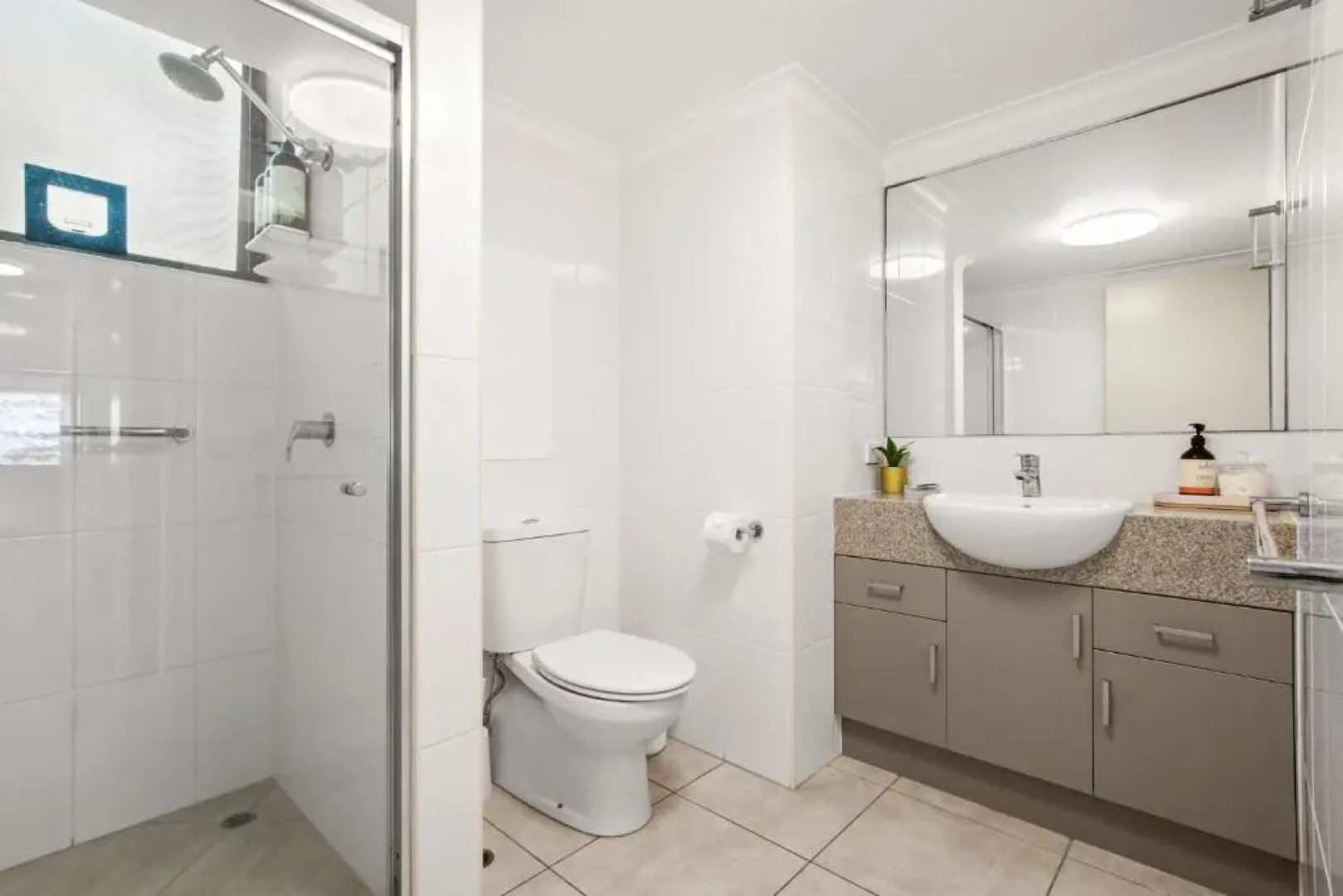 Seapoint Unit 14 32 Victoria Tce Kings Beach