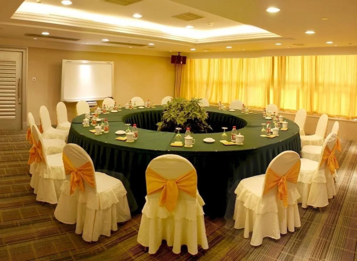 Shaoxing Dynasty Hotel