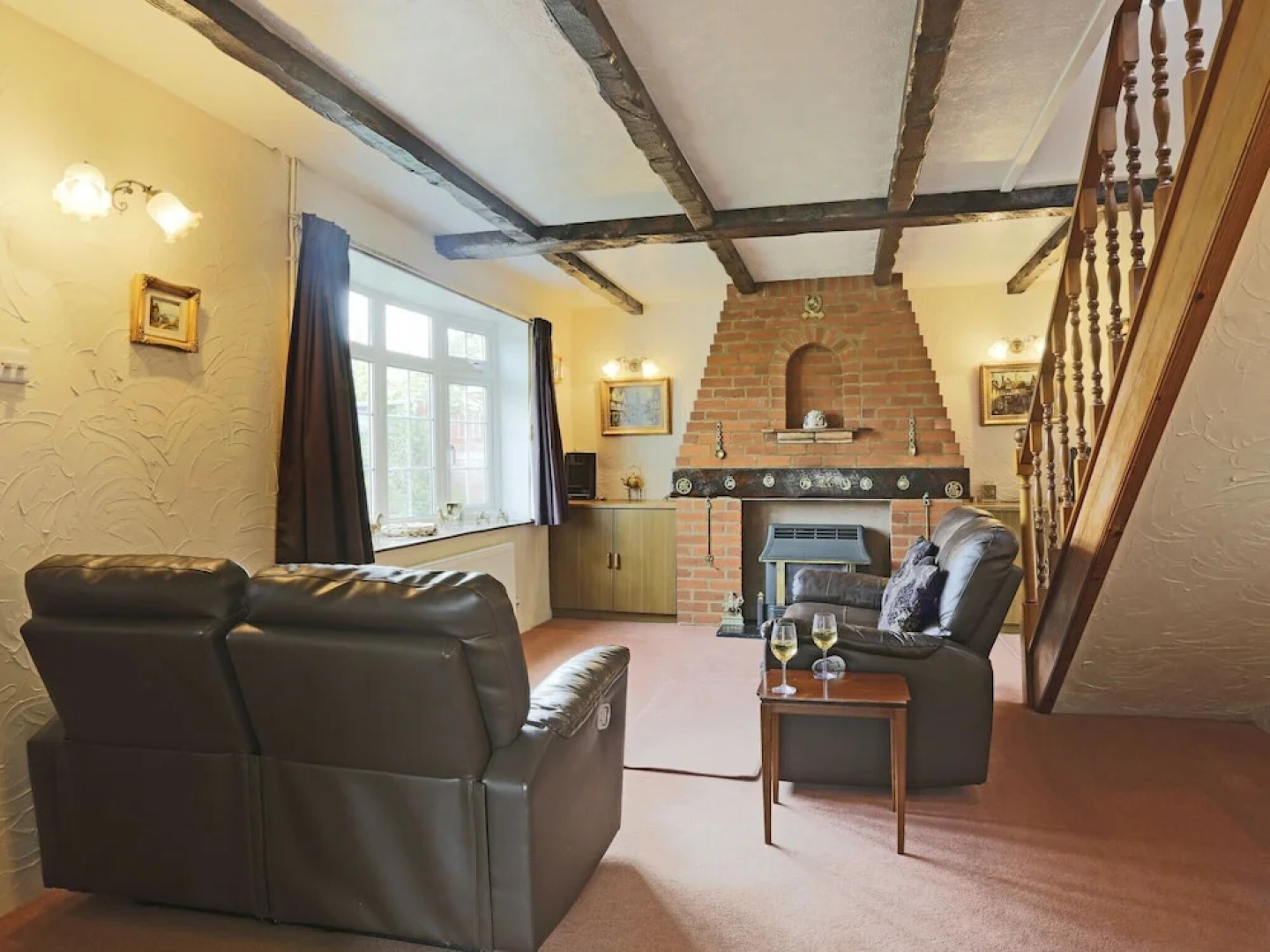 Beautiful Holiday Home in Felixstowe Near Beach