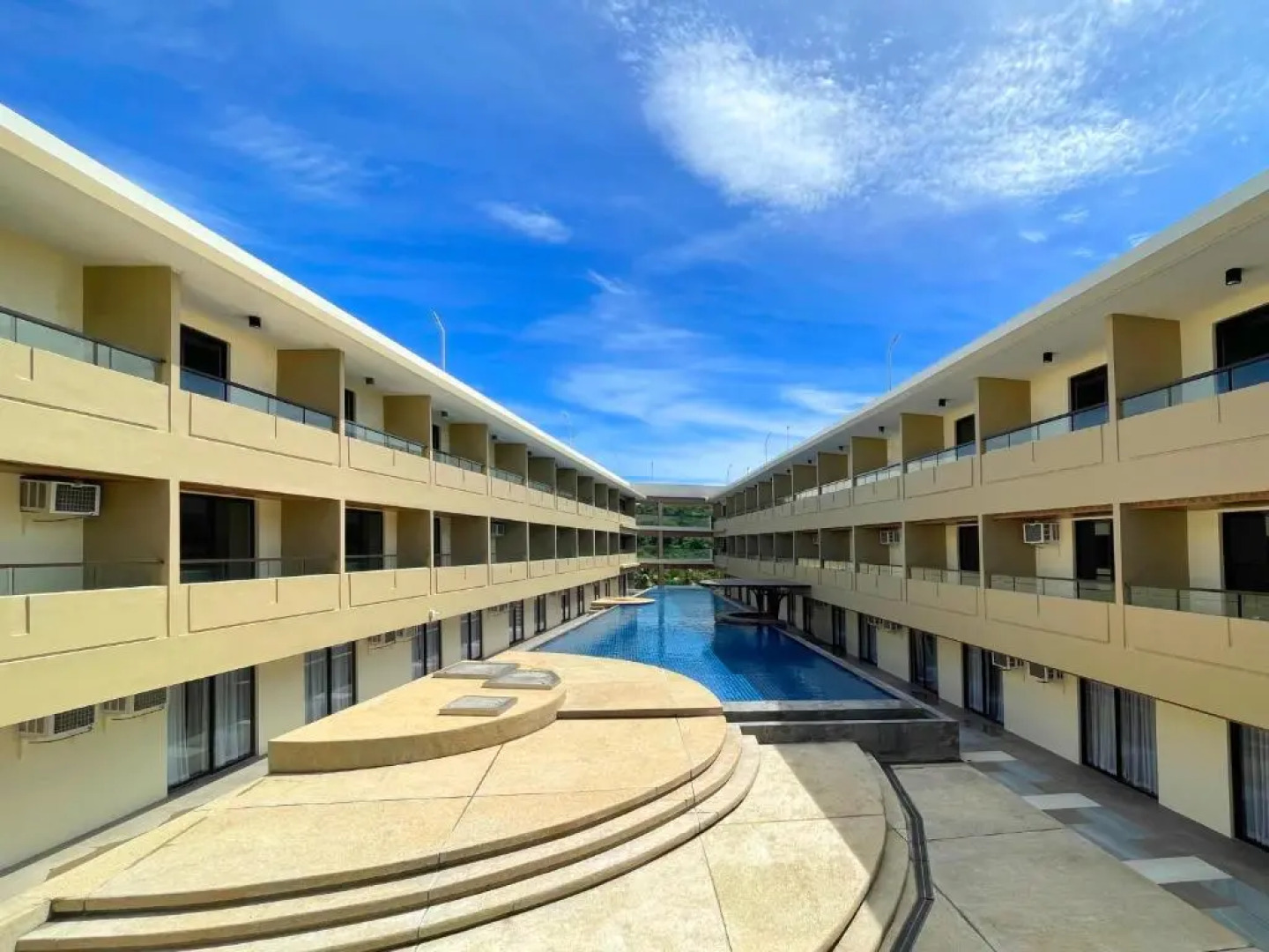 Canyon Hotels & Resorts Boracay