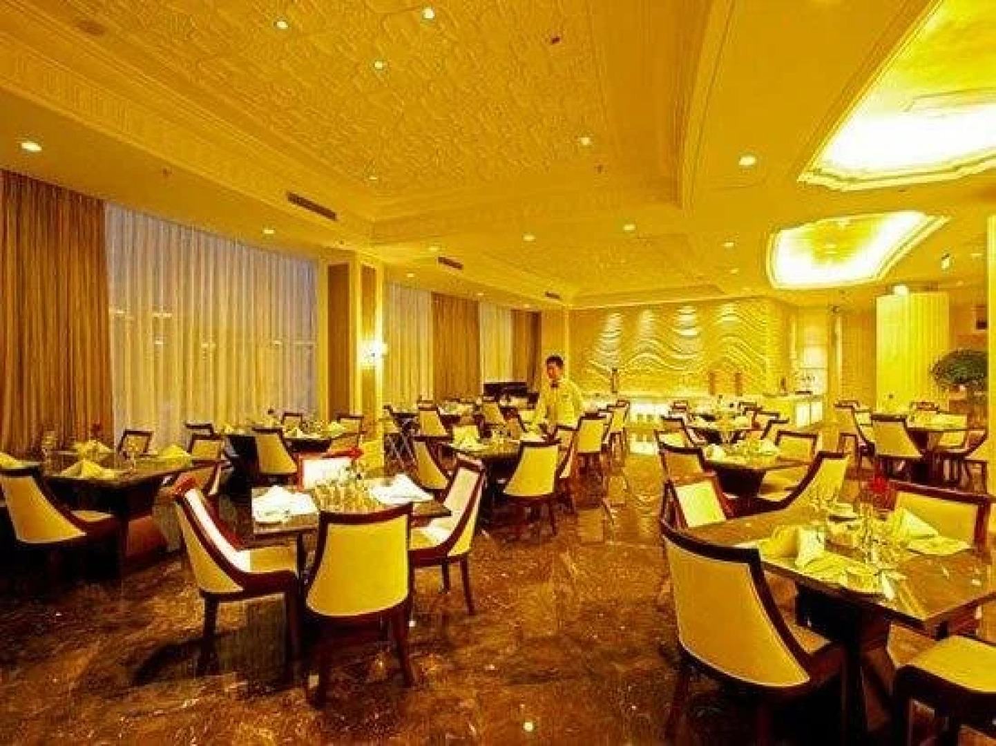 Dezhou Fengguan Holiday Hotel