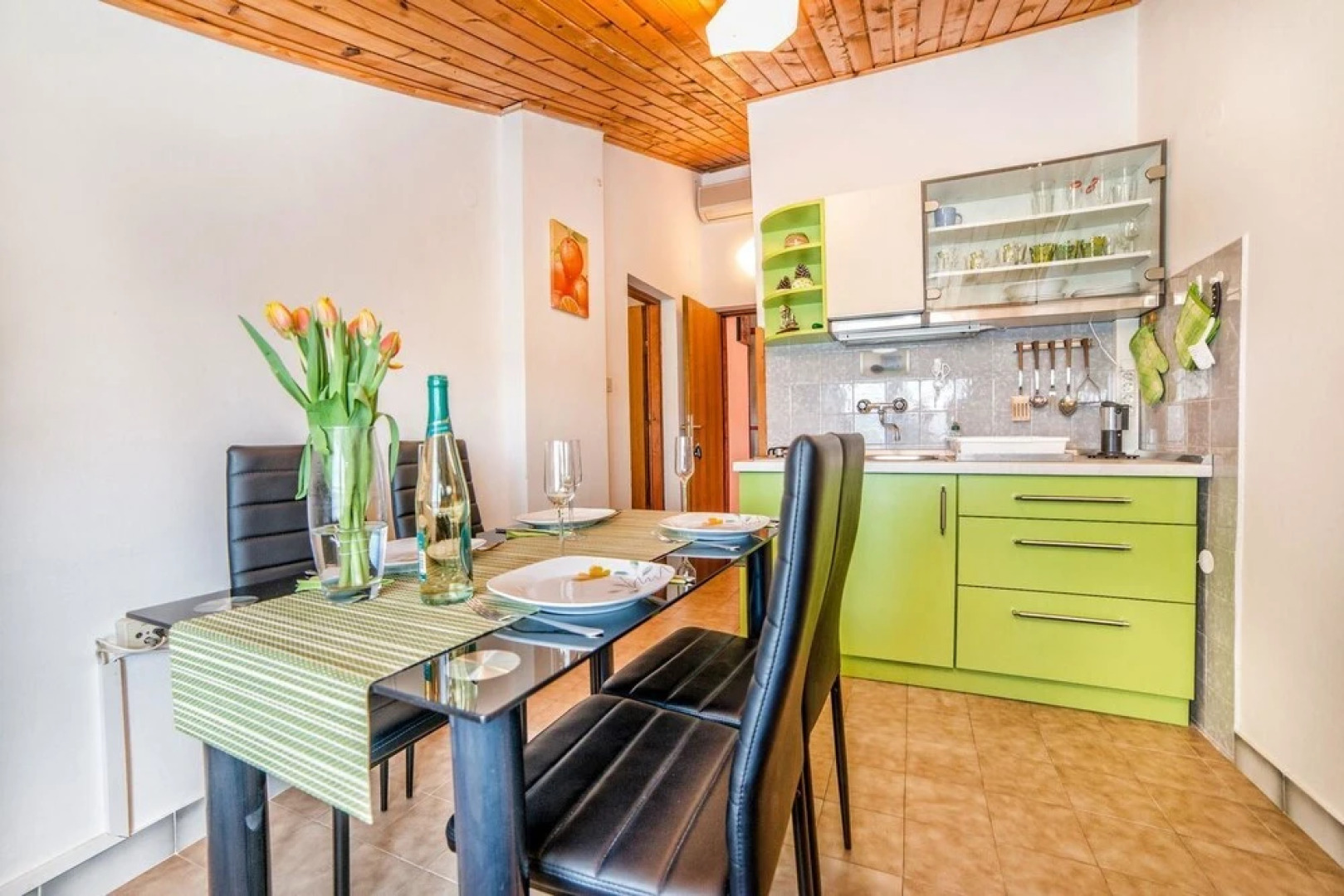 App and Rooms Ana Pomer