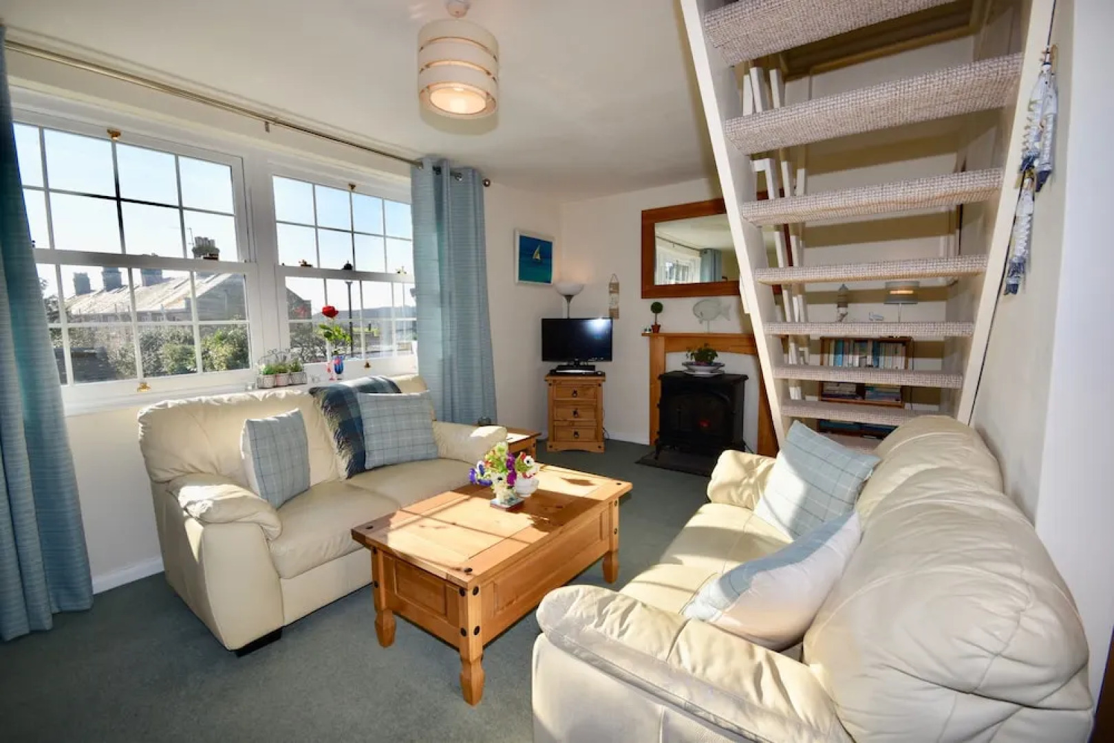 Harbour Life - Yarmouth