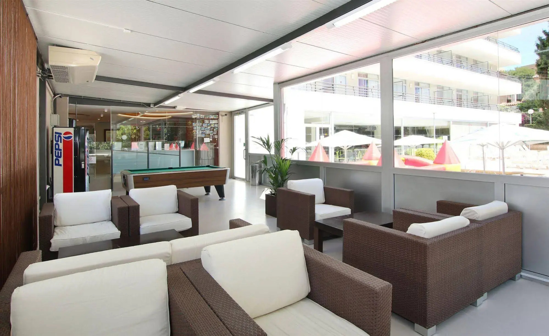 Aparthotel Esmeraldas