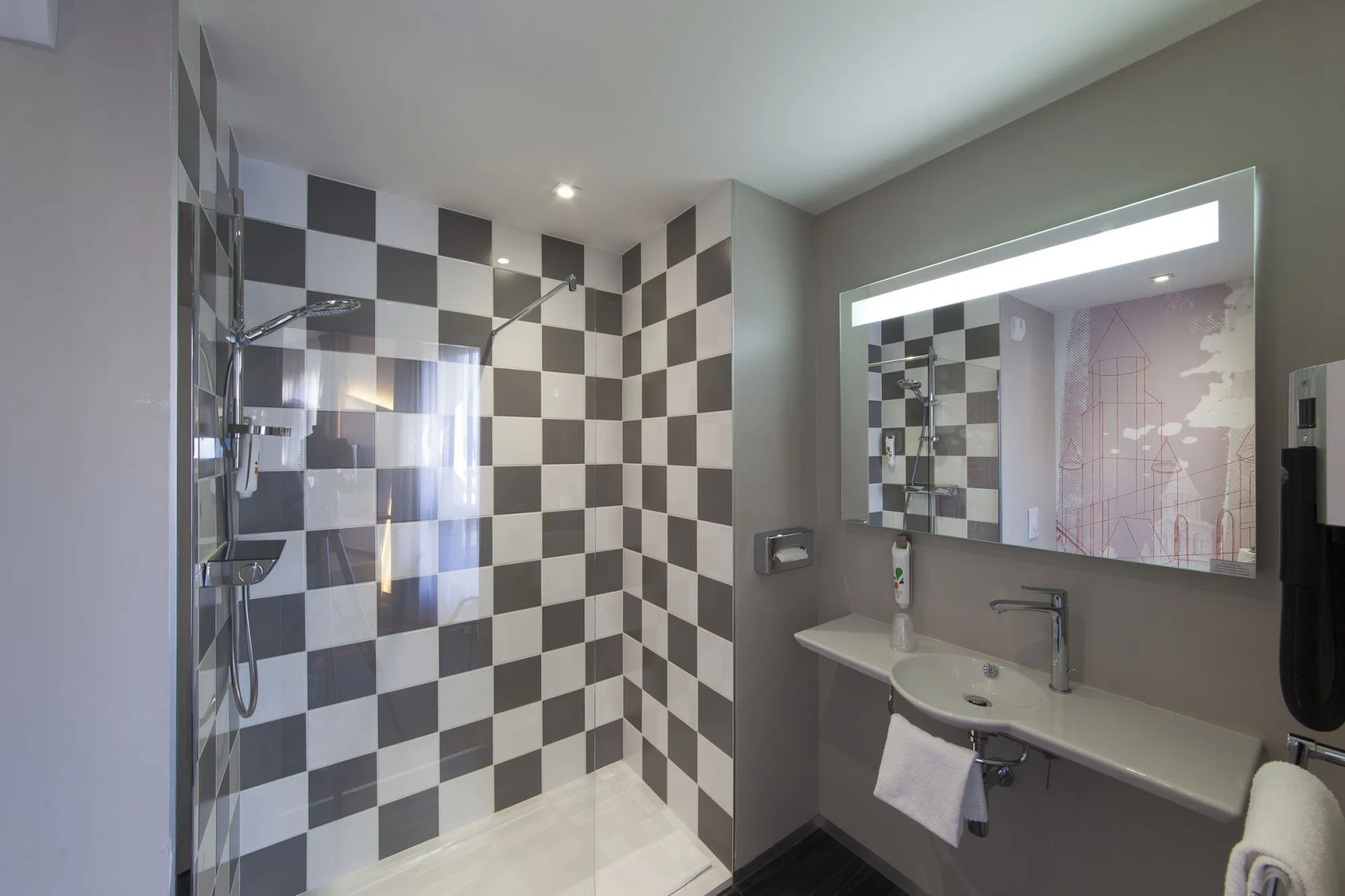 Ibis Styles Poitiers Centre