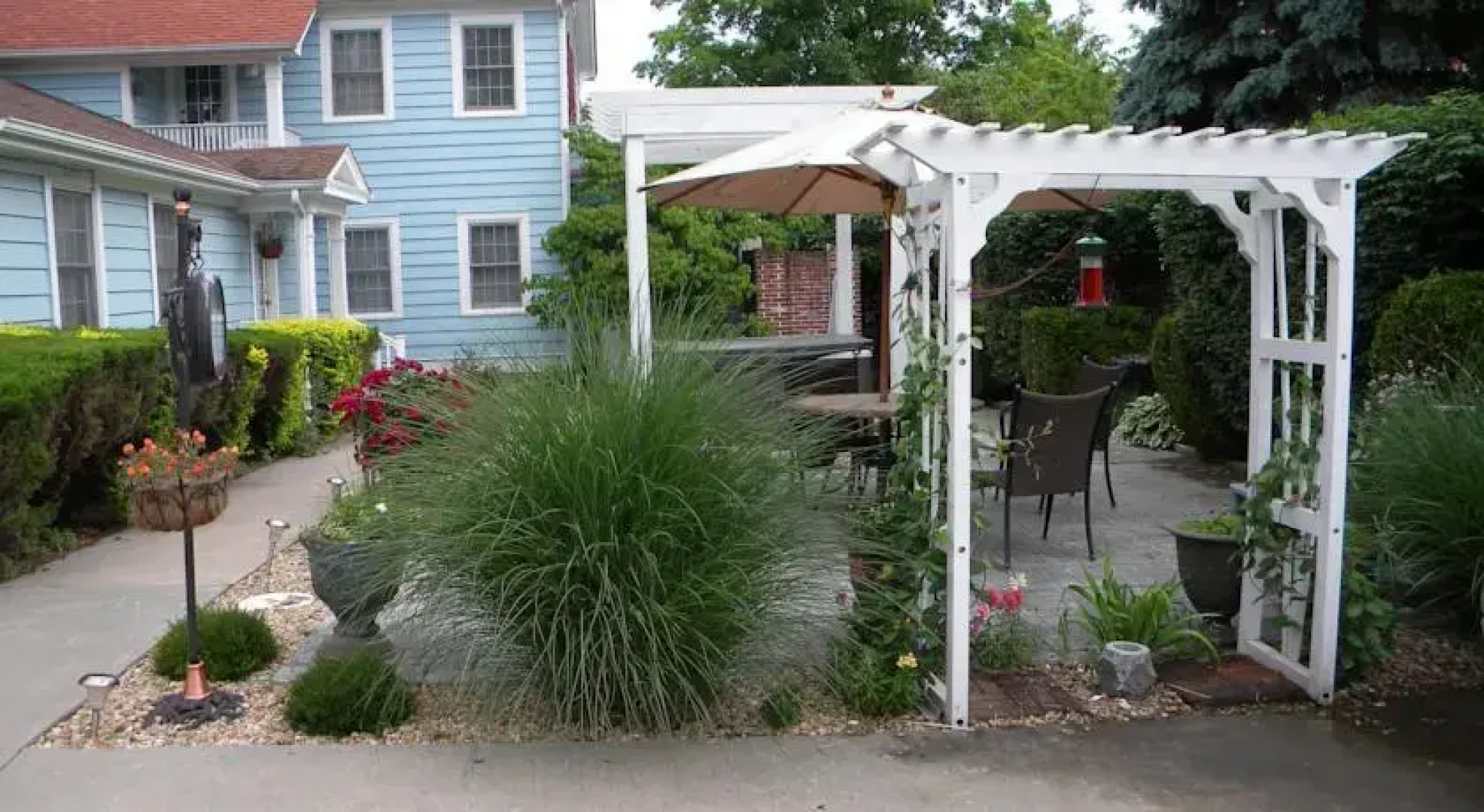 Somewhere Inn Time Bed & Breakfast