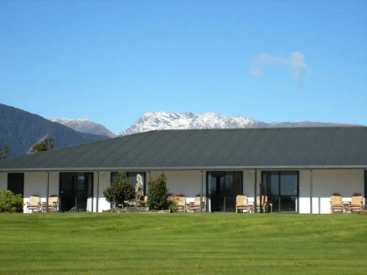 Heritage Park Lodge