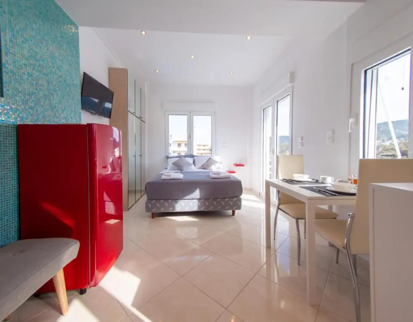 Lux Sea Studio - Porto Rafti