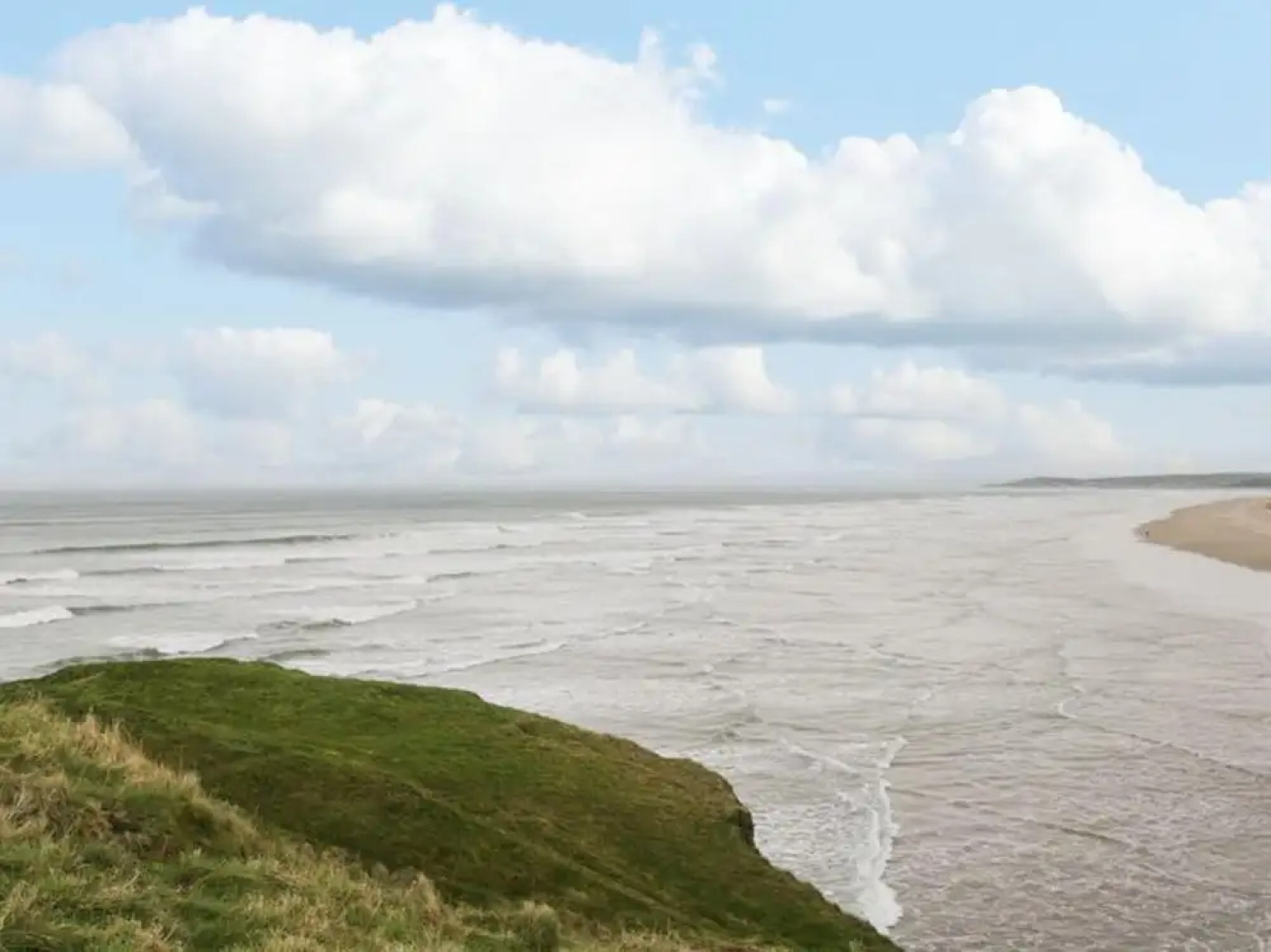 The Snuggly Sheep Shepherd Hut Campview Farm Stay