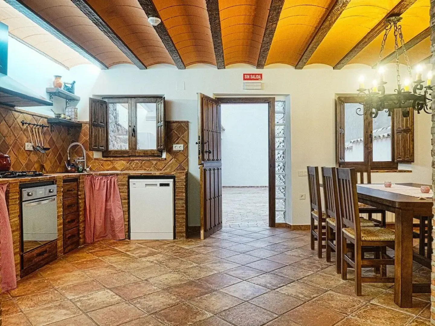 Casa Rural El Tranco Del Lobo