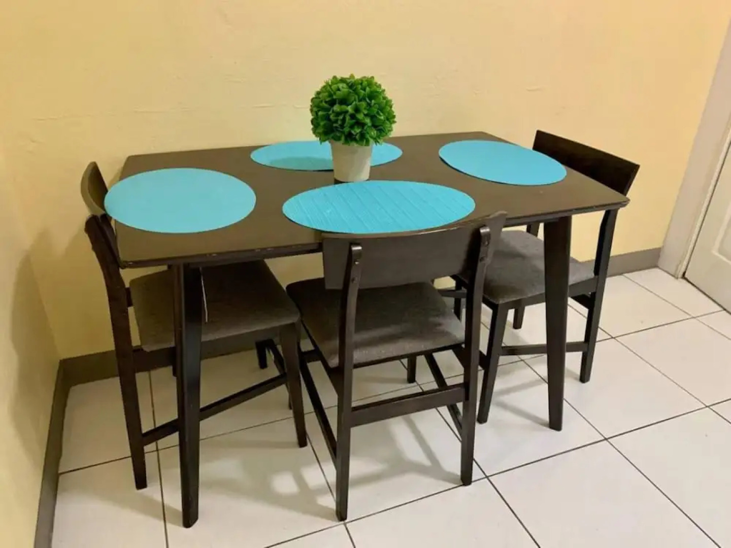 S2A Blue Pavilion - Beach Transfers Meals Tours Island Retro Chic