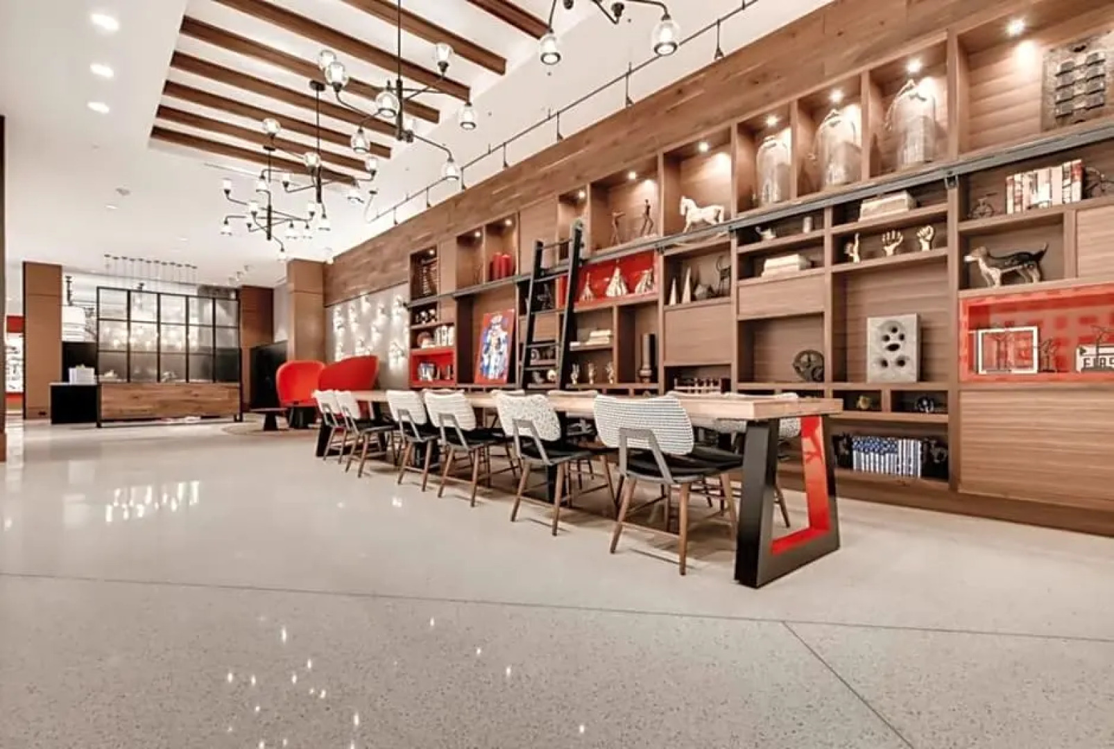 Global Luxury Suites at South Arlington