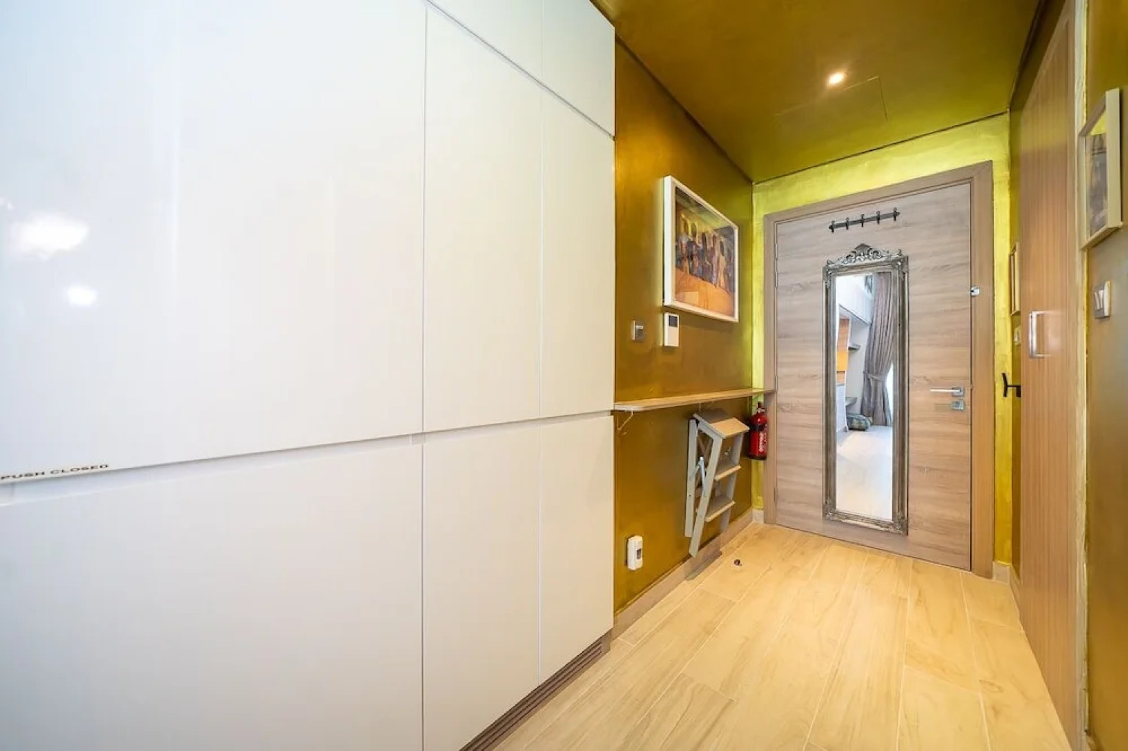 HiGuests - Studio One