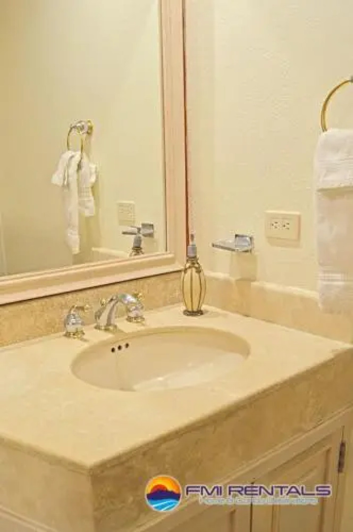 Princesa C - 402 by FMI Rentals