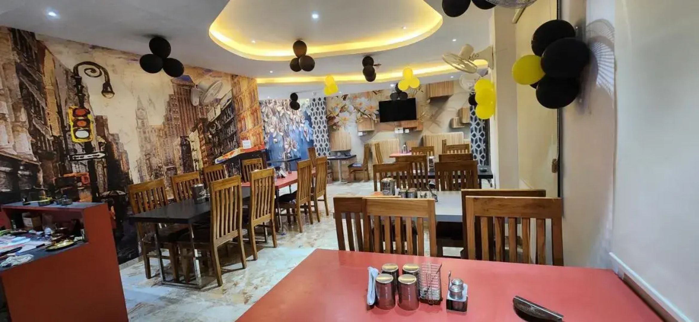 Rbs Hotel & Restaurant