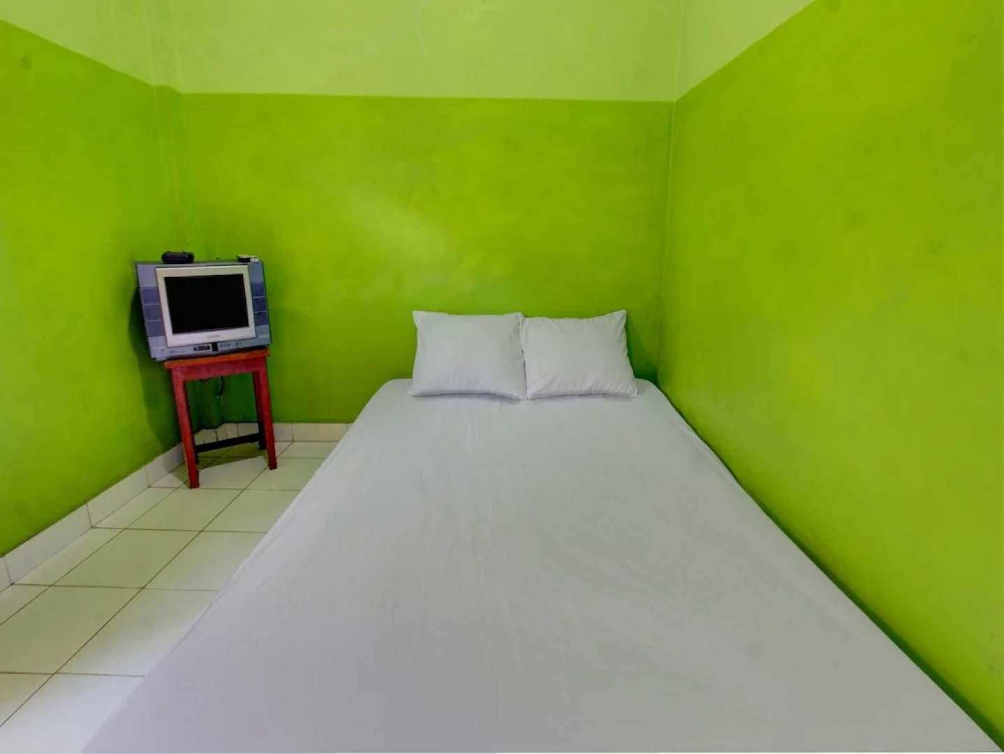 OYO Life 92829 Kos Insan Madani