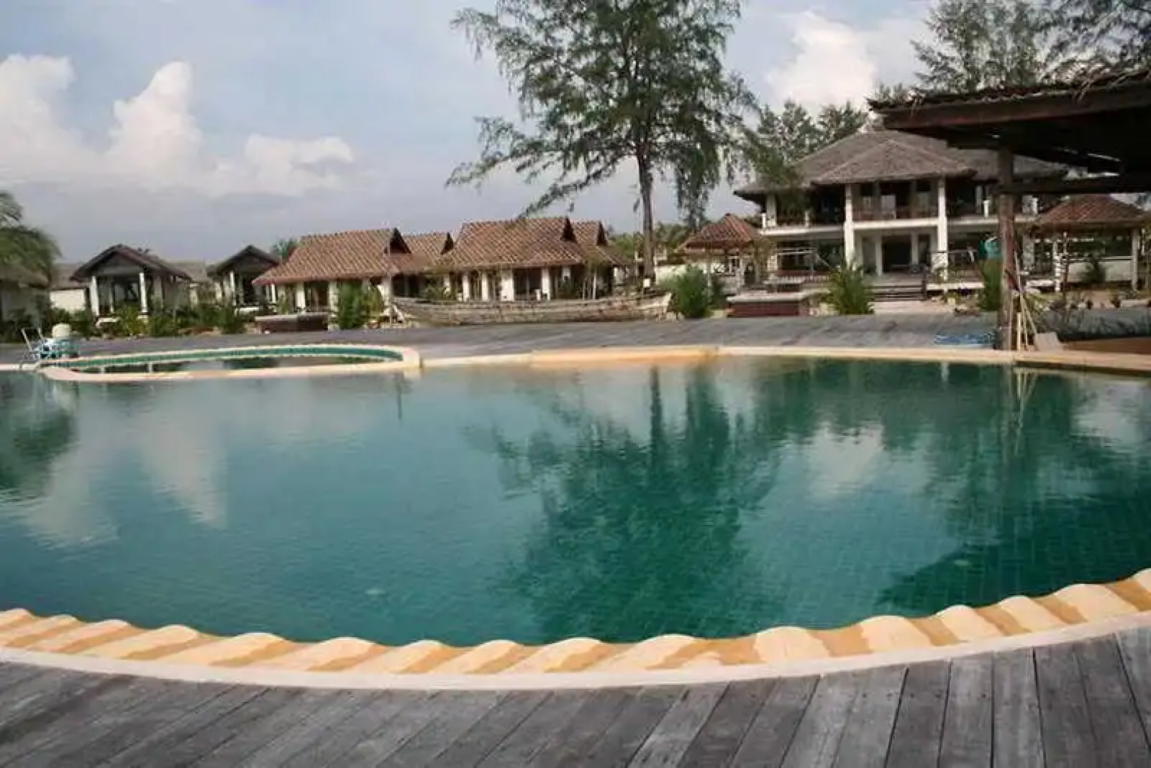 The Tacola Resort & Spa