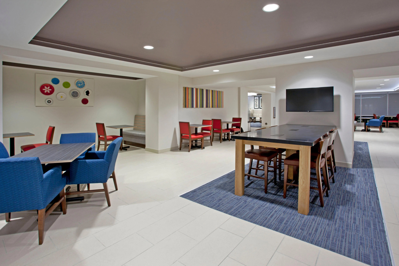 Holiday Inn Express & Suites Austin Downtown - University by IHG