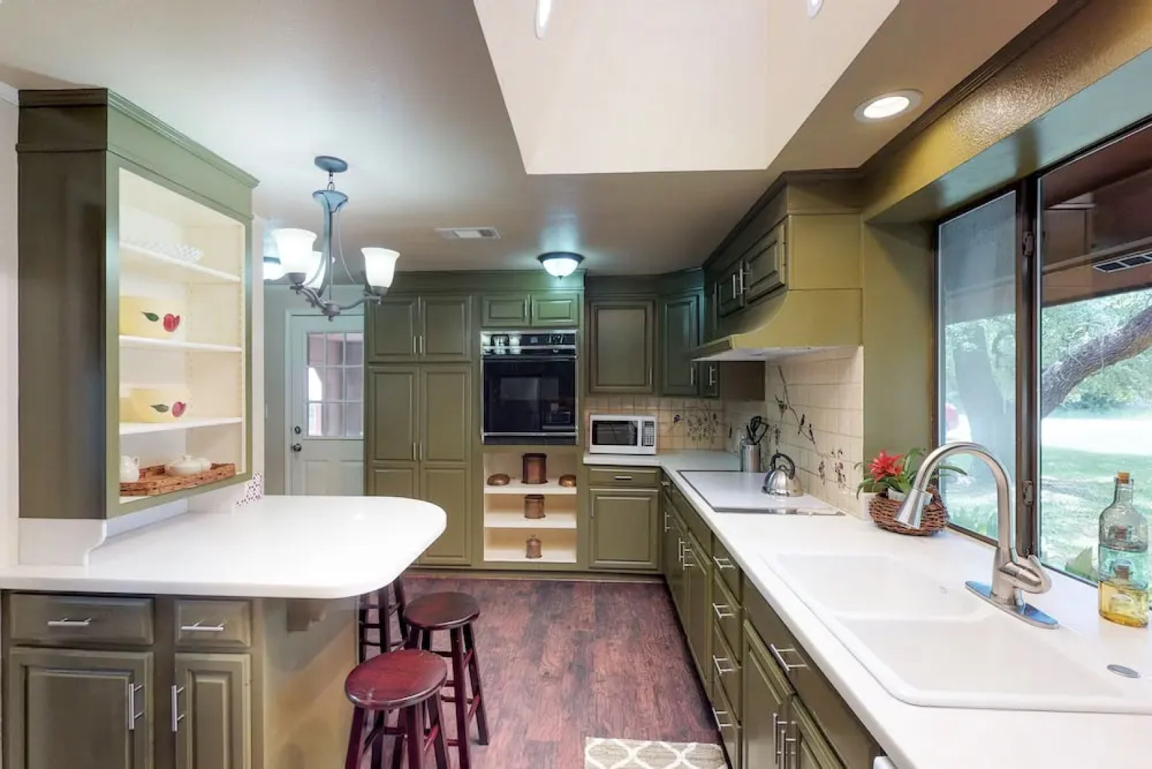 Whitetail Ridge Retreat