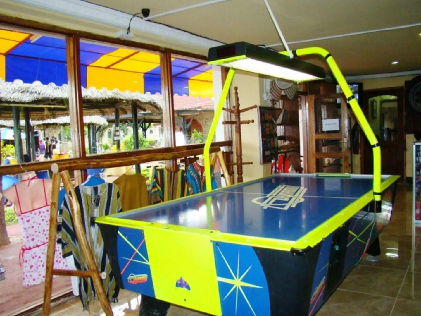 Best Western Jangwani Sea Breeze Hotel