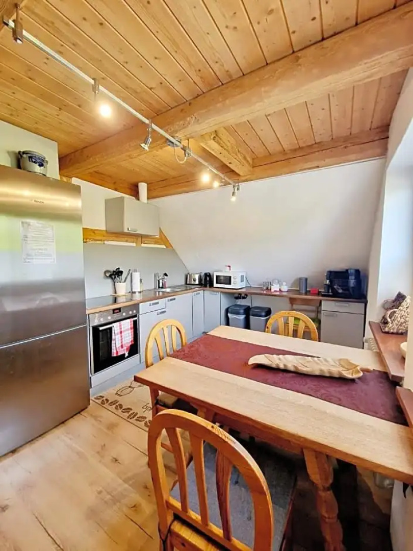 Wood & Stone Lodge 2