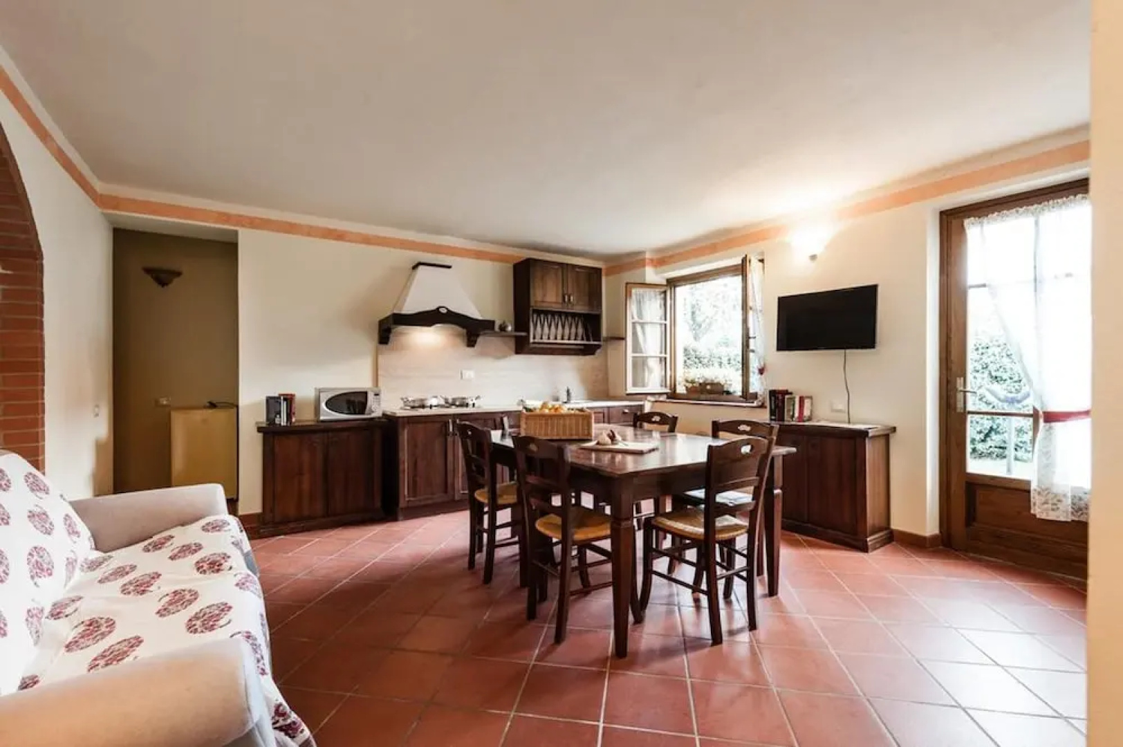 Apartment With 3 Bedrooms in Mencarini, With Shared Pool, Enclosed Garden and Wifi