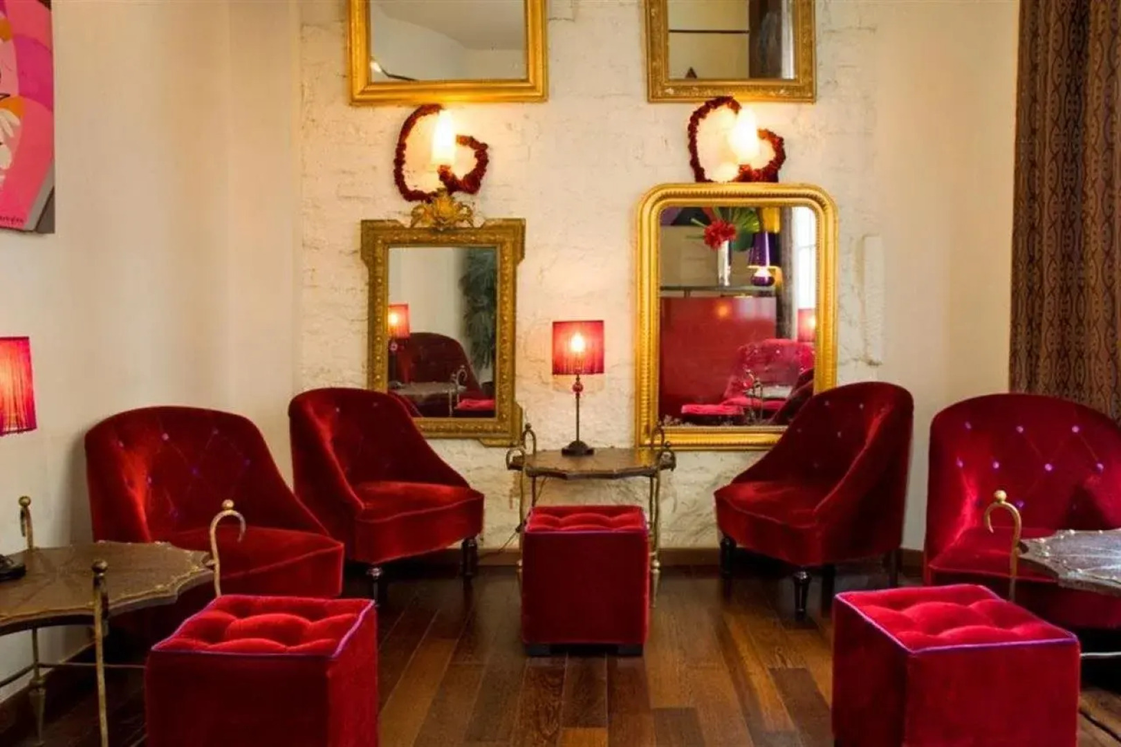 Отель Pax Opera